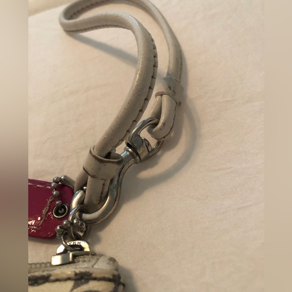 Coach Wristlet - Picture 7 of 10